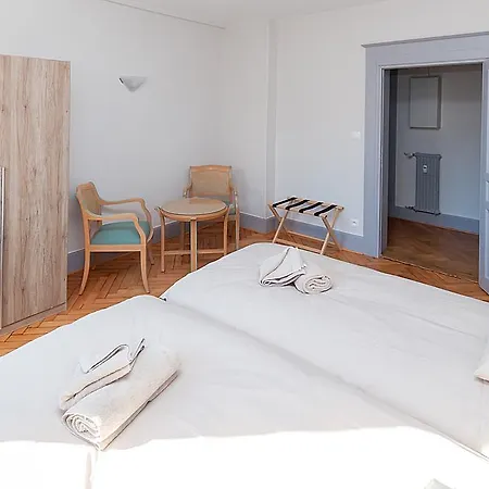 Apartment Residences Du Theatre *