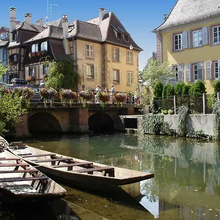 Residences Du Theatre Apartment